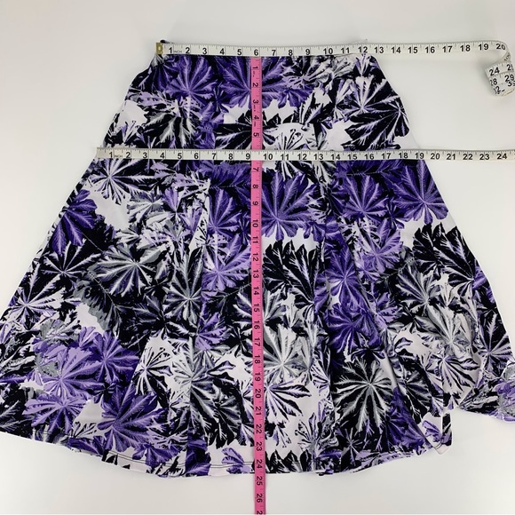Nina K Purple, Black, and White Floral Full Knee Length Skirt, Small - Picture 14 of 15